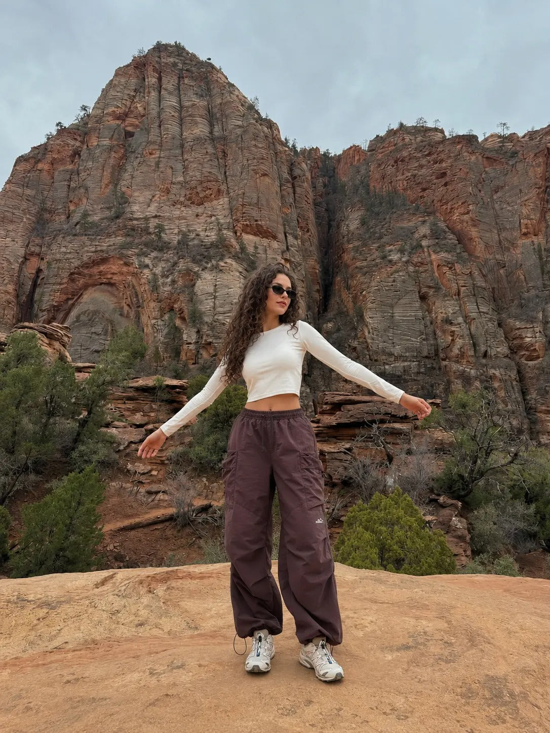 Unisex Baggy Parachute Cargo Pants – Lightweight Streetwear Trousers